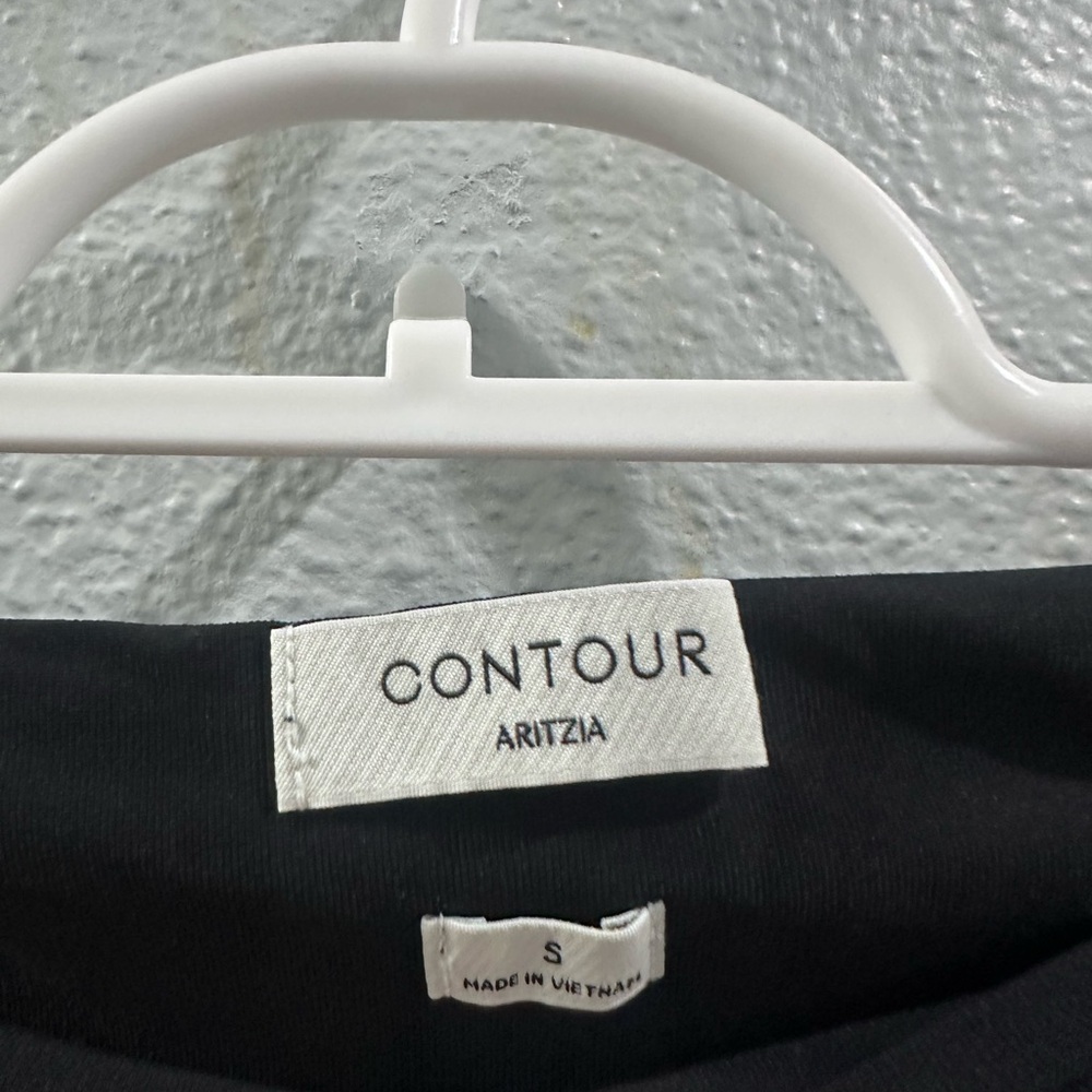 Aritzia Contour Enrich Skirt - Picture 4 of 5